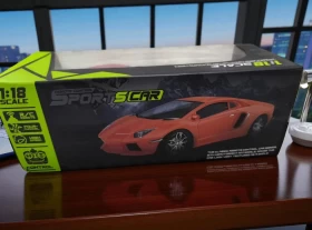 سيارة ريموت كنترول قابلة لإعادة الشحن